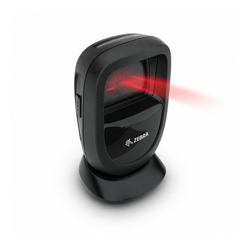 Lector de códigos de barras Zebra DS9308 negro DS9308-SR4U2100AZE en uso sobre fondo blanco