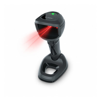 Lector de códigos de barras Zebra DS9908 negro DS9908-HD4000WZZWW en uso sobre fondo blanco