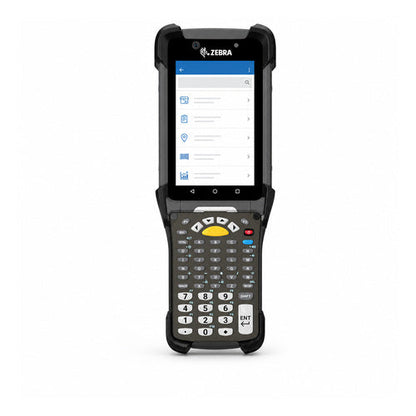 Terminal de mano Zebra MC9300 MC930P-GFADG4RW en uso sobre fondo blanco