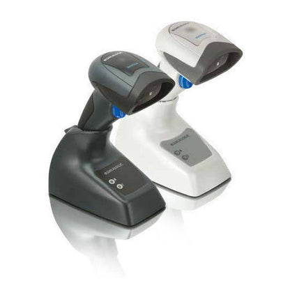 Detalle del lector de códigos de barras Datalogic QUICKSCAN M negro con su zona de trabajo