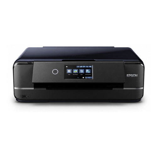Detalle de la impresora de etiquetas Epson XP-970 con su zona de trabajo