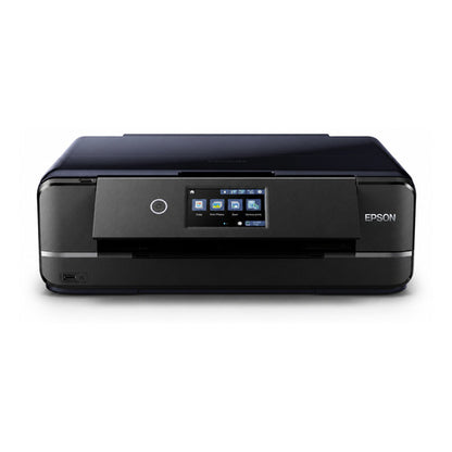Detalle de la impresora de etiquetas Epson XP-970 con su zona de trabajo